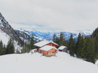 Entre deux vallées Suisses, Diemtigtal et Simmental, à raquette en autonomie